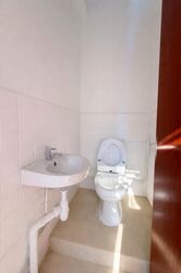 Jalan Jurong Kechil (D21), Terrace #538722711